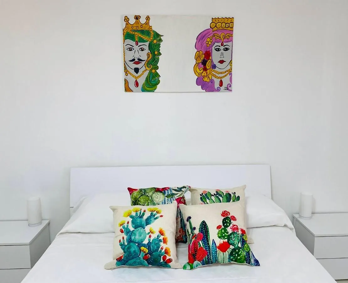 Appartamento Made In Sicilia -In Centro, Aria Condizionata E No Ztl- City Centre, Aircon And No Ltz Castellammare del Golfo