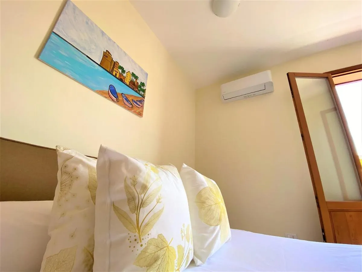 Apartmán Made In Sicilia -In Centro, Aria Condizionata E No Ztl- City Centre, Aircon And No Ltz Castellammare del Golfo 0*,