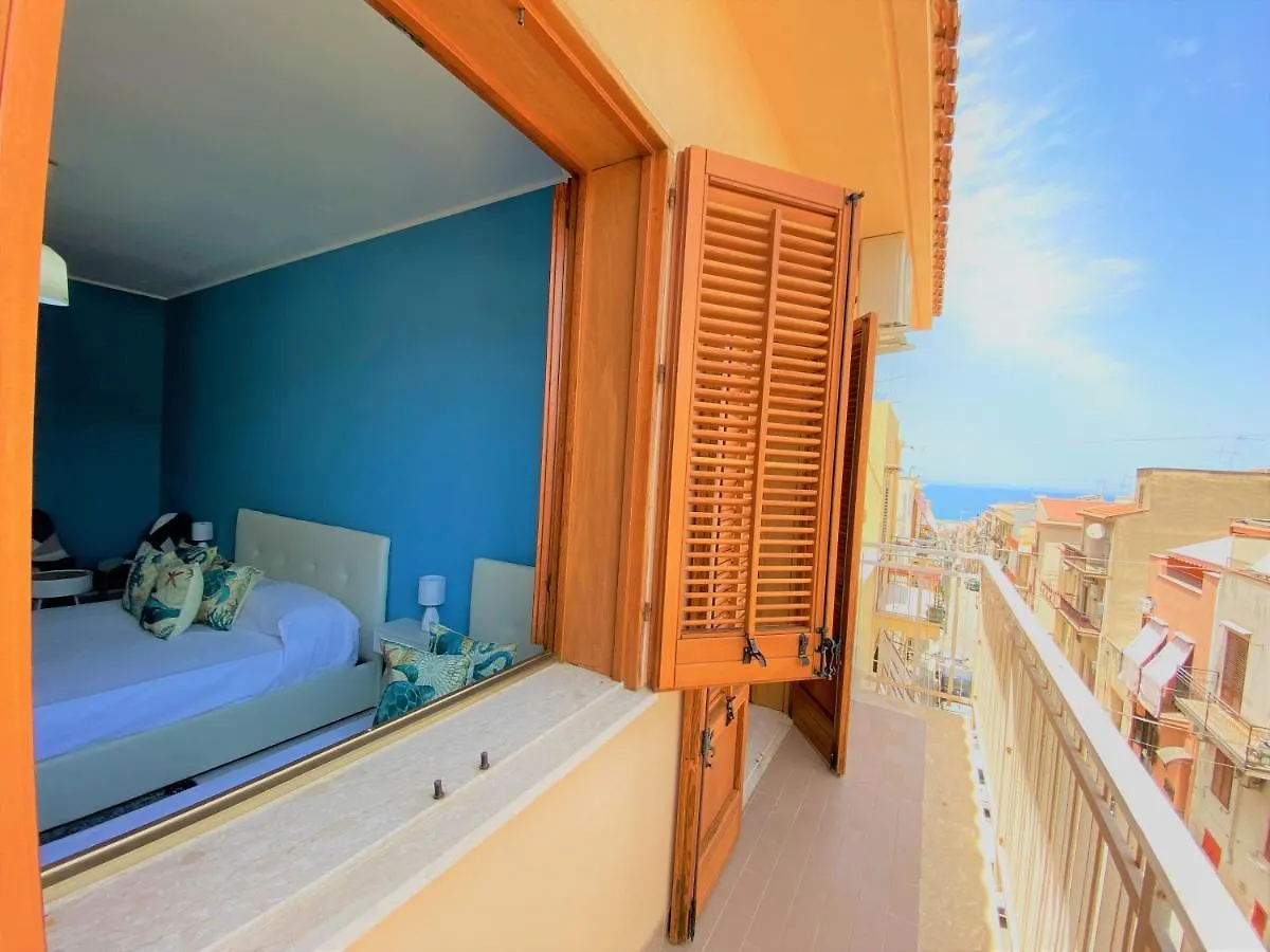 Apartmán Made In Sicilia -In Centro, Aria Condizionata E No Ztl- City Centre, Aircon And No Ltz Castellammare del Golfo