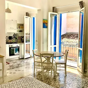 Casa vacanze Casa Colore Loft, Castellammare del Golfo