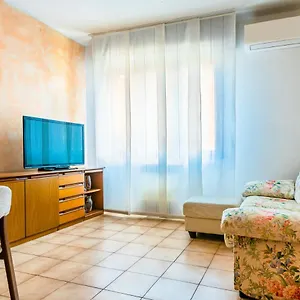 villaggio-hospital-house.it-lombardy.com/